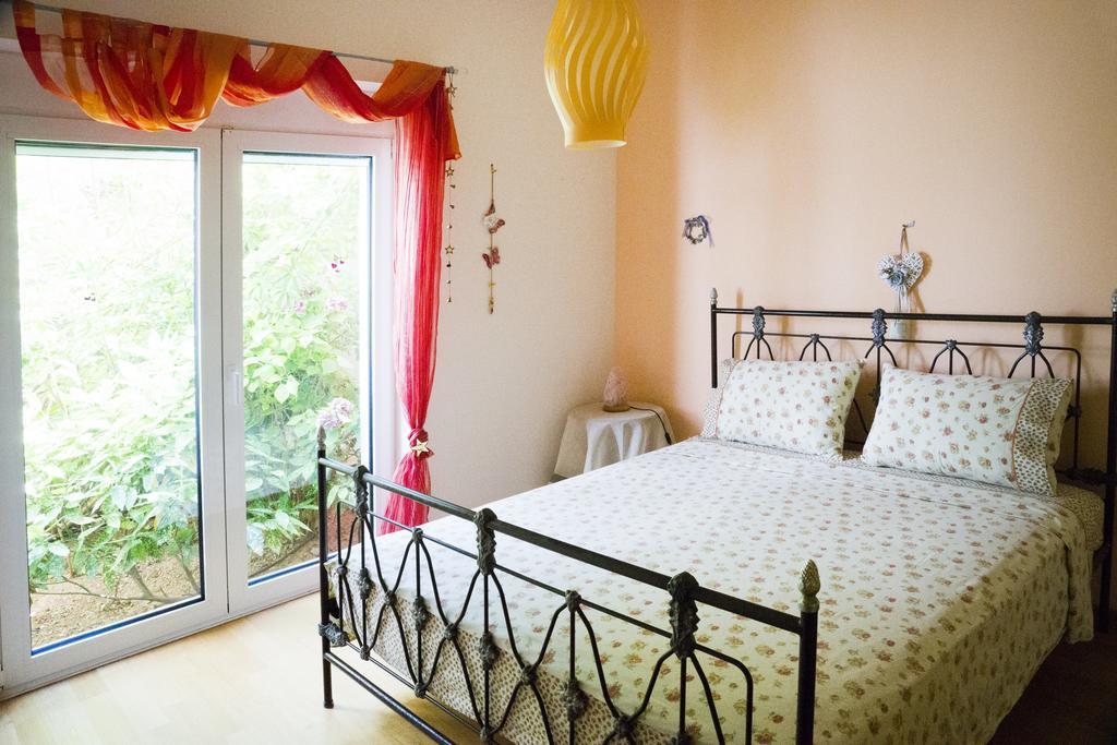 Viva B&B Anavyssos Ngoại thất bức ảnh